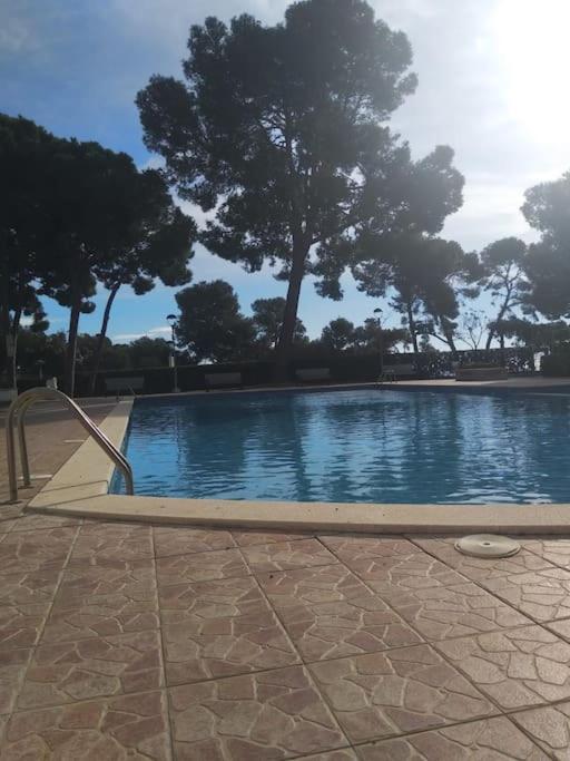 דירות סאלו Cala Dorada מראה חיצוני תמונה